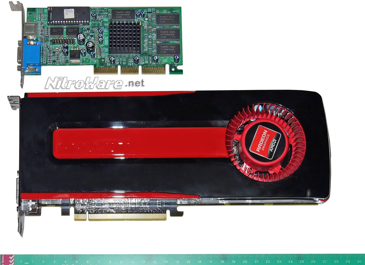 Top:ATI Radeon 7000 (RV100) Bottom: AMD Radeon HD 7970 (Tahiti XT). Card length is 280 mm.